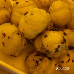 上海新天地「本甄精品川菜」 自貢特色炒湯圓口感與食客評(píng)價(jià)全解析